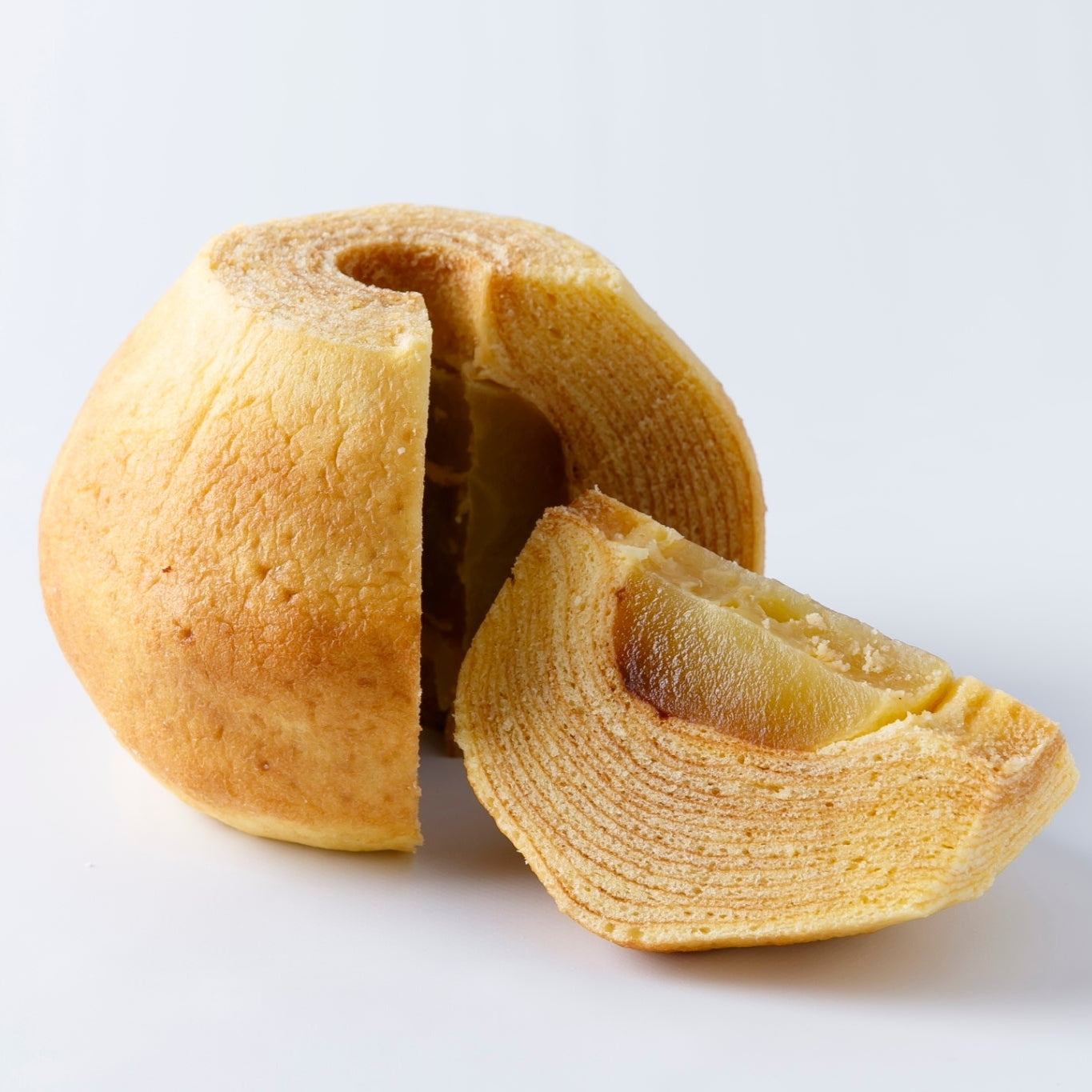 白山米粉のまるごとりんごバームクーヘン